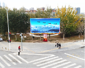 定边户外大屏广告投放要点。